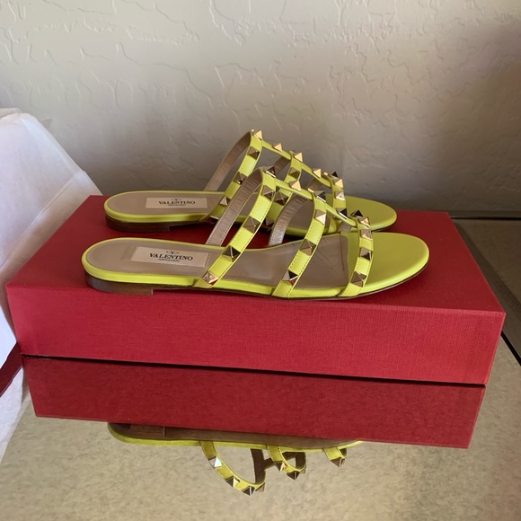 Valentino Garavani Rockstud leather slide - Picture 10 of 14